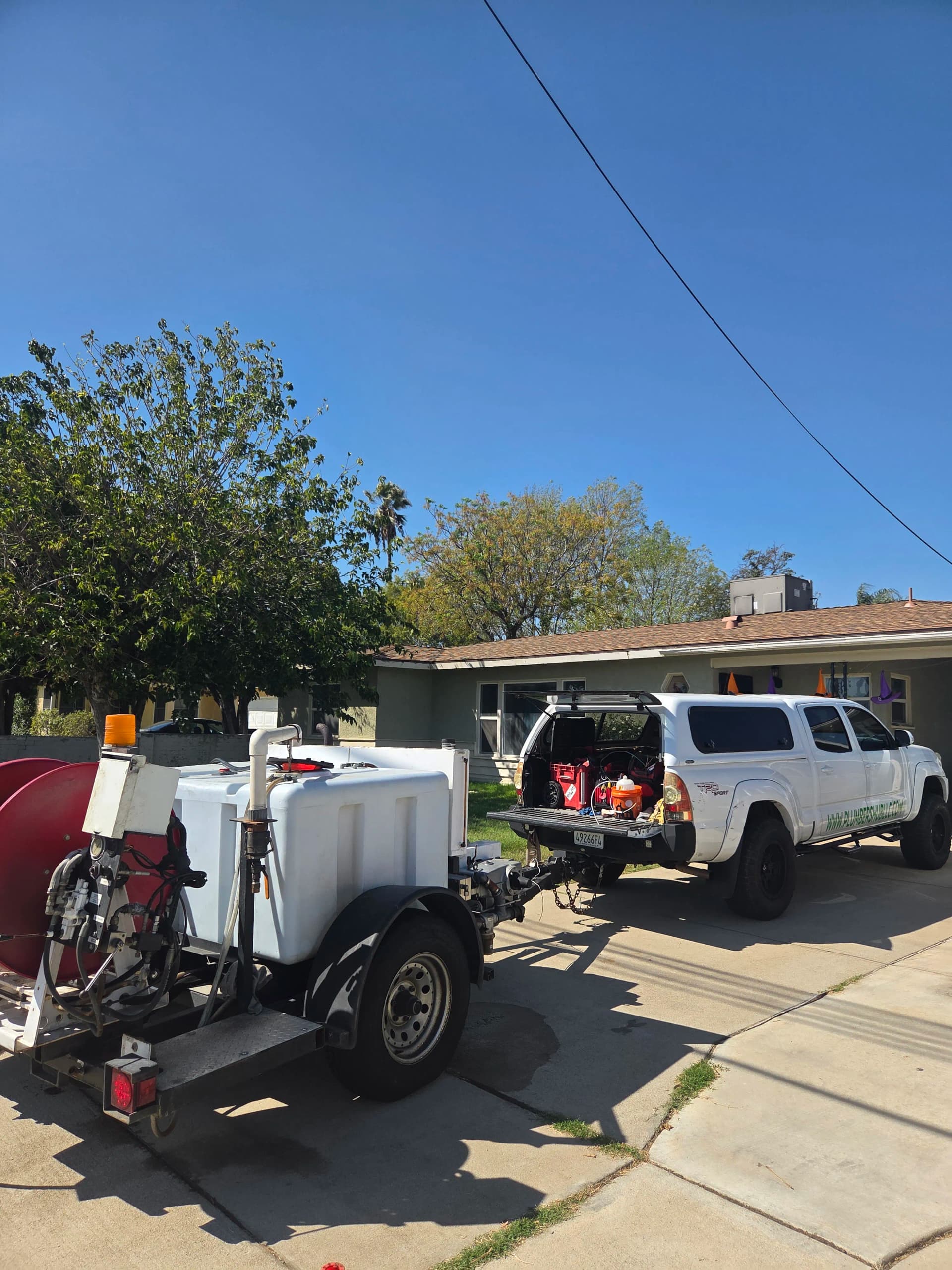 Hydro Jetting Sewer and Drain Lines the Right Way image
