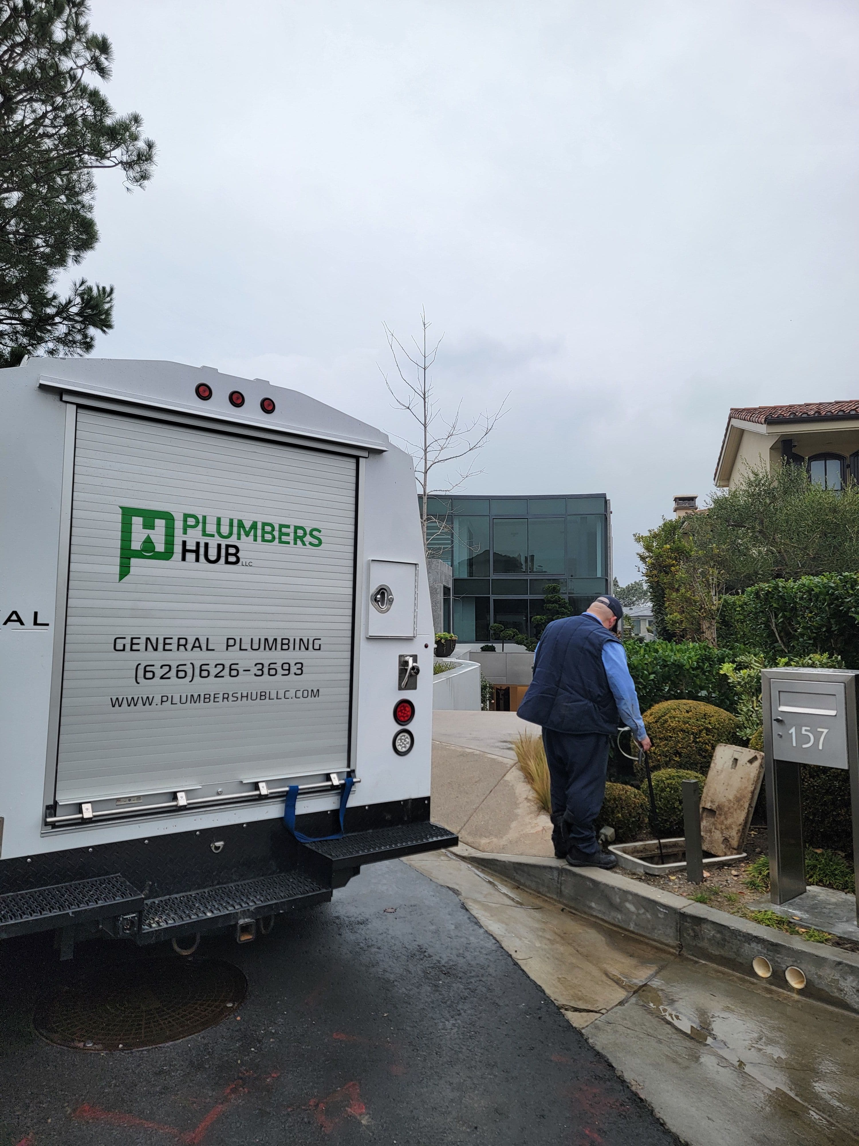 Project Plumbers Hub on Job in Corona del Mar Detecting Gas Leaks image